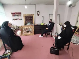 بازدید فرماندار پیشوا از کارگاه فرش و گلیم &laquo;اطلس فرش&raquo;