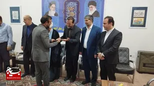 آیین تجلیل از خبرنگاران و فعالان حوزه رسانه در شهرستان نظرآباد برگزار شد+تصاویر
