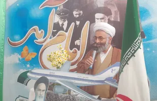 مهمترین دستاورد این انقلاب این بود که سرنوشت این کشور را به خود مردم سپرد