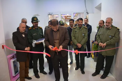 افتتاح سالن ورزشی ودرمانگاه فتح المبین در شهرستان محلات
