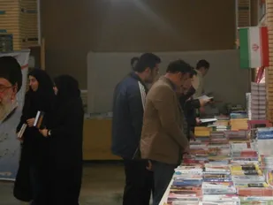 برپایی نمایشگاه کتاب با ٢٥٠٠ عنوان در شاهرود