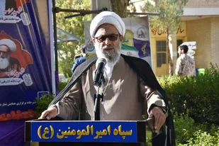 شهید سلیمانی در قلب همه مردم  است