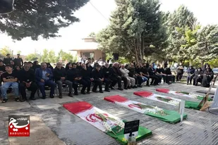 برگزاری مراسم سراسری ۱۱۴ محفل قرآنی در گلزار شهدای بهشت هاجر ملایر