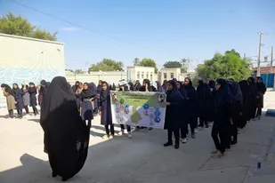 زنگ هفته بسیج در مدارس شهرستان چابهار نواخته شد