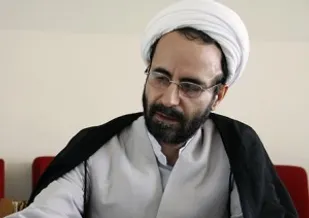 حضور فعالانه و نظارت هوشمندانه؛ پادزهرِ سمپاشی دشمن در فضای مجازی