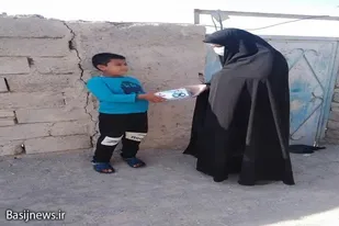 توزیع ماسک در شهرستان هامون