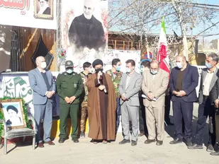 زنگ انقلاب در میدان امام خمینی (ره) بسطام نواخته شد+ تصاویر