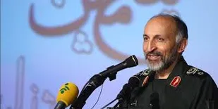 اگر آمریکا امن&zwnj;تر شده چرا پیام می&zwnj;دهد و خواهش می&zwnj;کند که به او فرصت دهیم؟