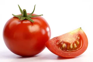 کاهش ابتلا به سرطان پروستات با خوردن روزانه یک عدد گوجه فرنگی