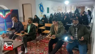 اهمیت نقش مربی در انتقال مفاهیم عمیق قرآنی در نشست مربیان قرآنی بسیج شهرستان کاشمر
