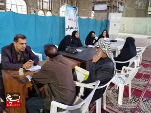 حضور مشاوران حقوقی قضایی درمیزخدمت نماز جمعه اهواز +عکس