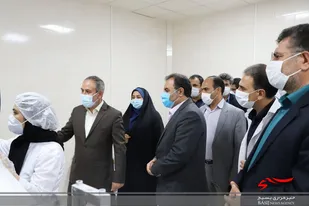 یک واحد صنعتی تولید ماسک در خرم&zwnj;آباد افتتاح شد