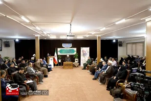 دیدار جمعی از اساتید بسیجی با نماینده ولی فقیه در استان همدان