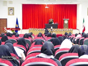 حضور در پای صندوق های رای یک نوع مجاهدت است/ دولت انقلابی دشمن را ناامید می کند