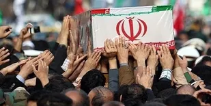 وداع با پیکر شهید کامبیز مرادی نسب در اهواز
