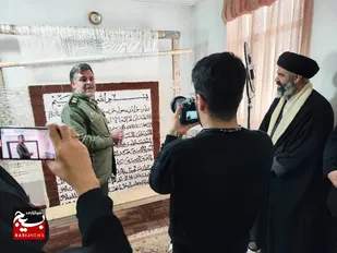 رونمایی از فرش دستباف جهت اهدا به حرم حضرت امیرالمومنین(ع) در نظرآباد