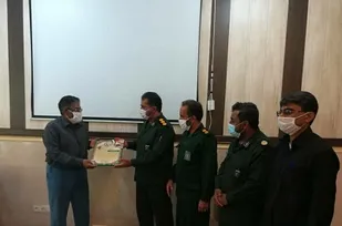 مراسم تجلیل از پزشکان میناب برگزارشد