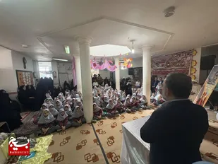 آغاز سال تحصیلی جدید و جشن شکوفه&zwnj;ها در دبستان شهدای روستای قمرود قم