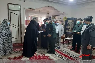 قوام درخت انقلاب در گرو خون شهیدان