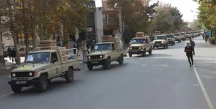 توزیع ۱۰ هزار بسته معیشتی و ۵۰ سری جهیزیه در شاهرود