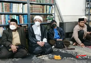 دیدار طلاب اندونزیایی حوزه علمیه قم با آیت&zwnj;الله موسوی جزایری در اهواز