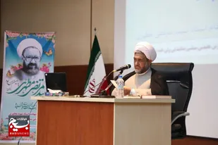 هرچه آشنایی پاسداران و بسیجیان با معارف دین بیشتر باشد، بهتر می&zwnj;توانند از اسلام دفاع کنند