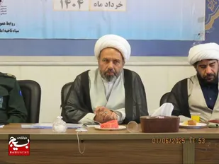 راه و مکتب امام خمینی(ره) چراغ راه حرکت انقلابی جامعه است