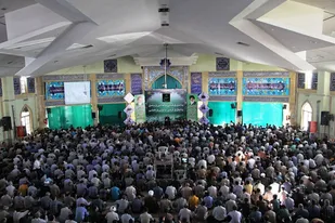 مراسم معنوی دعای پرفیض عرفه در دارالمومنین همدان