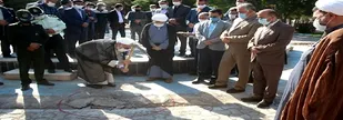آیین کلنگ زنی ساخت المان شهدای گمنام در رشتخوار برگزار شد