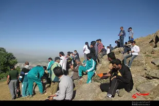 کوهپیمایی کارکنان و بسیجیان سپاه ناحیه تویسرکان