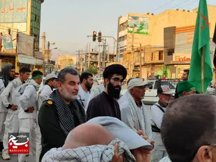 استقبال پرشور اقشار مختلف مردم و مسئولین باغملک از کاروان پیاده انصار الحسین مشهد تا کربلا +فیلم