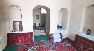 &nbsp;

ظرفیت اقامتگاه&zwnj;های بوم&zwnj;گردی منطقه الموت ۱۰۰ درصد تکمیل شد
