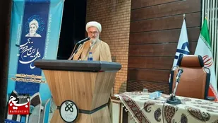 مفاخر در کنار سایر سرمایه&zwnj;های مادی و معنوی به جوانان معرفی شوند