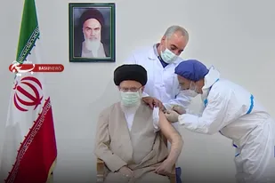 رهبر انقلاب نوبت اول واکسن کرونا را دریافت کردند