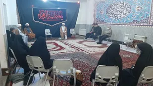 حجت الاسلام دکتر رسول مظاهری : از گزارشات رسیده شده  مردمی به جهت پیشرفت های موجودفرهنگی و اجتماعی  در سطح محلات خیابان آتشگاه سخن گفتند.