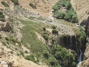 ۱۱ اقامتگاه گردشگری در فریدونشهر مجوز فعالیت گرفتند