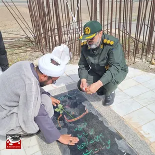 تجدید میثاق مسولان شهرستان میامی با شهدا به مناسبت هفته کارگر