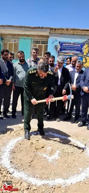 آئین کلنک زنی دو مدرسه در شهرستان ایذه به مناسبت هفته دولت