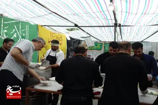 خدمات&zwnj;رسانی موکب امام رضا(ع) توسط گروه&zwnj;های جهادی بخش زند به زائران