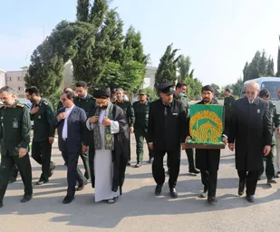 برگزاری جشن میلاد امام رضا(ع) با حضور خدام رضوی در ستاد سپاه نینوا