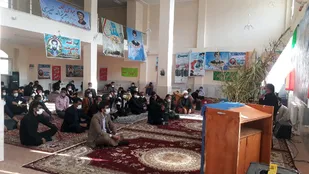 دفاع مقدس گنجینه ارزشمند درس پایداری وخوداتکایی