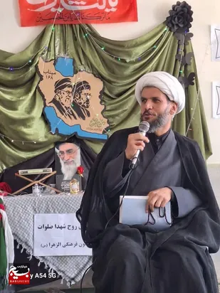 امام جمعه باغملک در نماز وحدت ادارات؛ حفظ قرآن با ولایت، انسان را به سمت قله&zwnj;های نور هدایت می&zwnj;کند