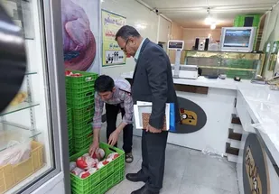 برخورد تعزیراتی بازرس ویژه وزارت جهاد کشاورزی با گران فروشان بازار مرغ