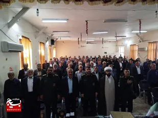 اجتماع متنفذین، ریش&zwnj;سفیدان، بزرگان و خانواده&zwnj;های معظم شهدا در شهرستان دزپارت/ از شاهنامه&zwnj;خوانی تا هشدار درباره تیراندازی
