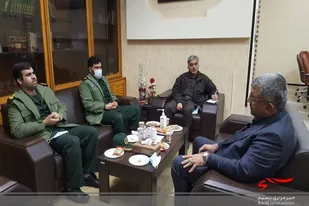 تربیت کارمند هم تراز انقلاب اسلامی در ادارات ضروری می باشد