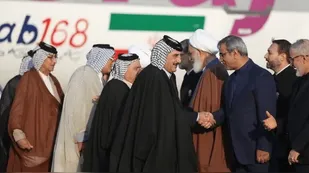استقبال از ۳۰۰ نفر از شیوخ و بزرگان عشایر عراق در مشهد