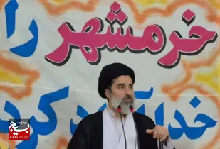 خرمشهر نماد مقاومت و افتخار ملت ایران است