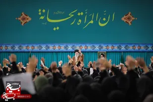 حجاب محرومیت نیست/دخالت در سیاست حق و تکلیف زنان است/پزشکی و معلمی برای زنان و دختران واجب کفایی است