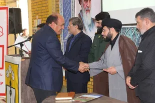 تجلیل از عوامل اجرایی راهیان نور در لردگان