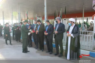 برگزاری مراسم گلباران مزارشامخ شهدای جنگ تحمیلی و مدافع حرم
